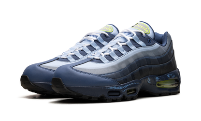 Air Max Muscle 95 "Yu-Gi-Oh! - Joey - Promo Card Included" II7404 400 PC