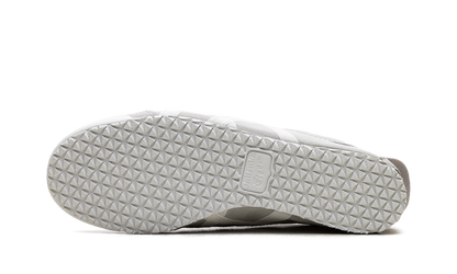 Tiger Mexico 66 Slip-On "Oyster Grey White" 1183b603 020