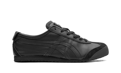 Mexico 66 "Triple Black" D4J2L 9090